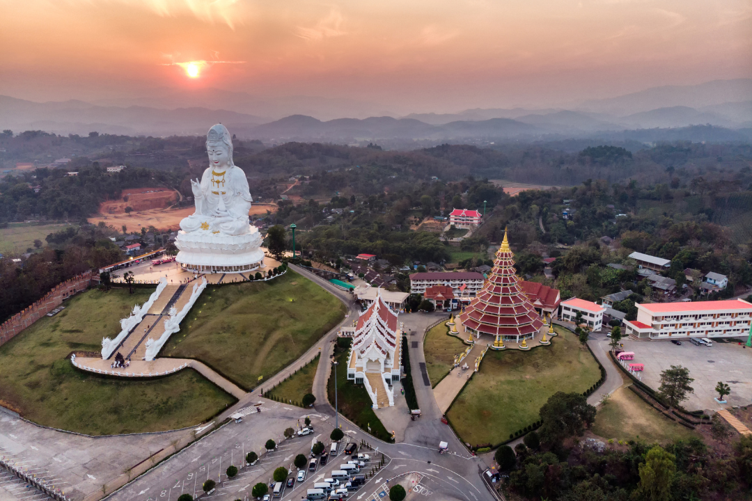 Wat Huay Pla Kang
