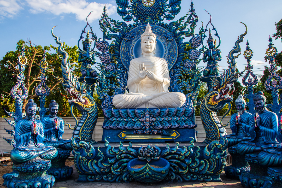 Wat Rong Suea