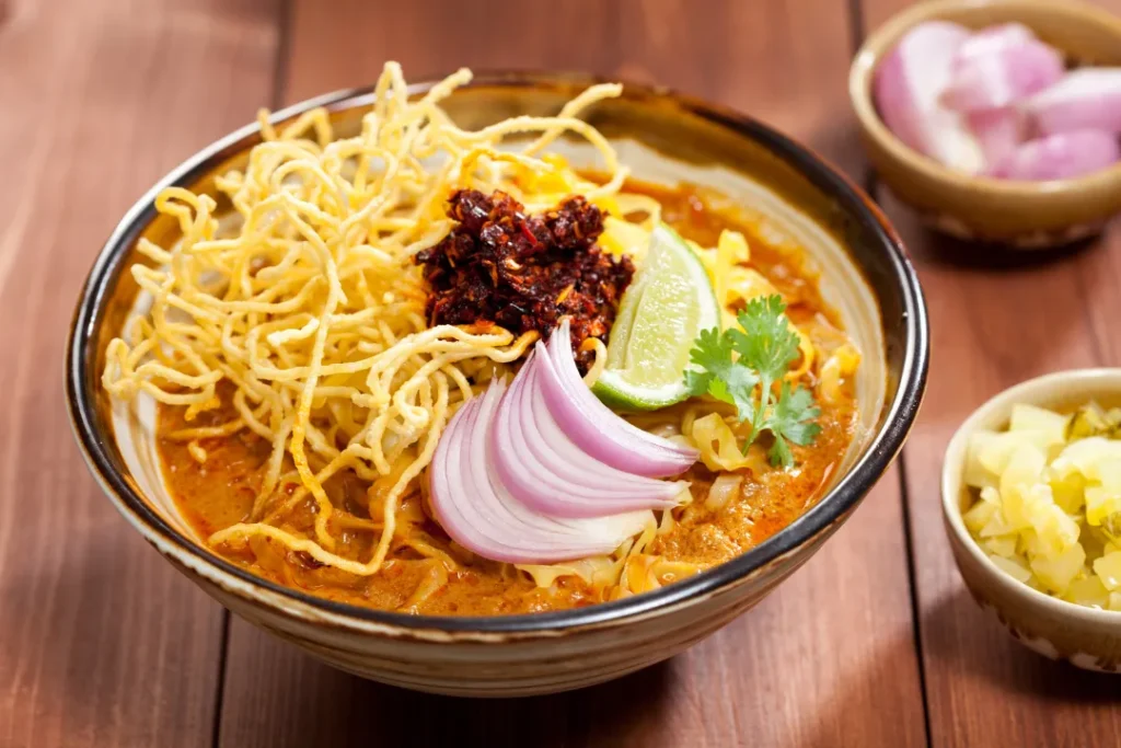 Top 10 Must-Visit Temples for Your Captivating Chiang Mai Trip 17 Khao Soi